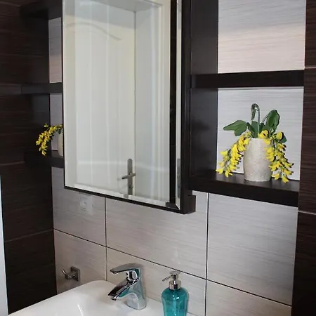 Szafirowy Zakatek 3*