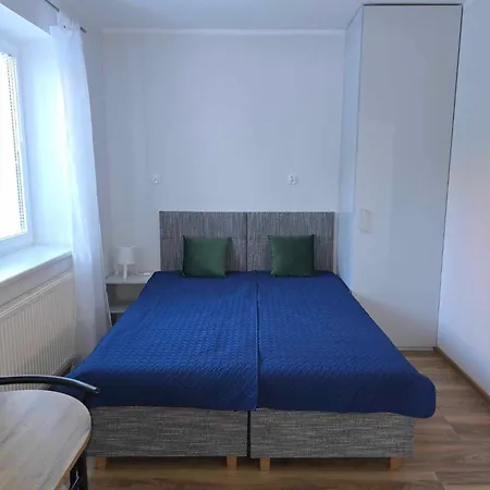 Szafirowy Zakatek Πανσιόν 3*